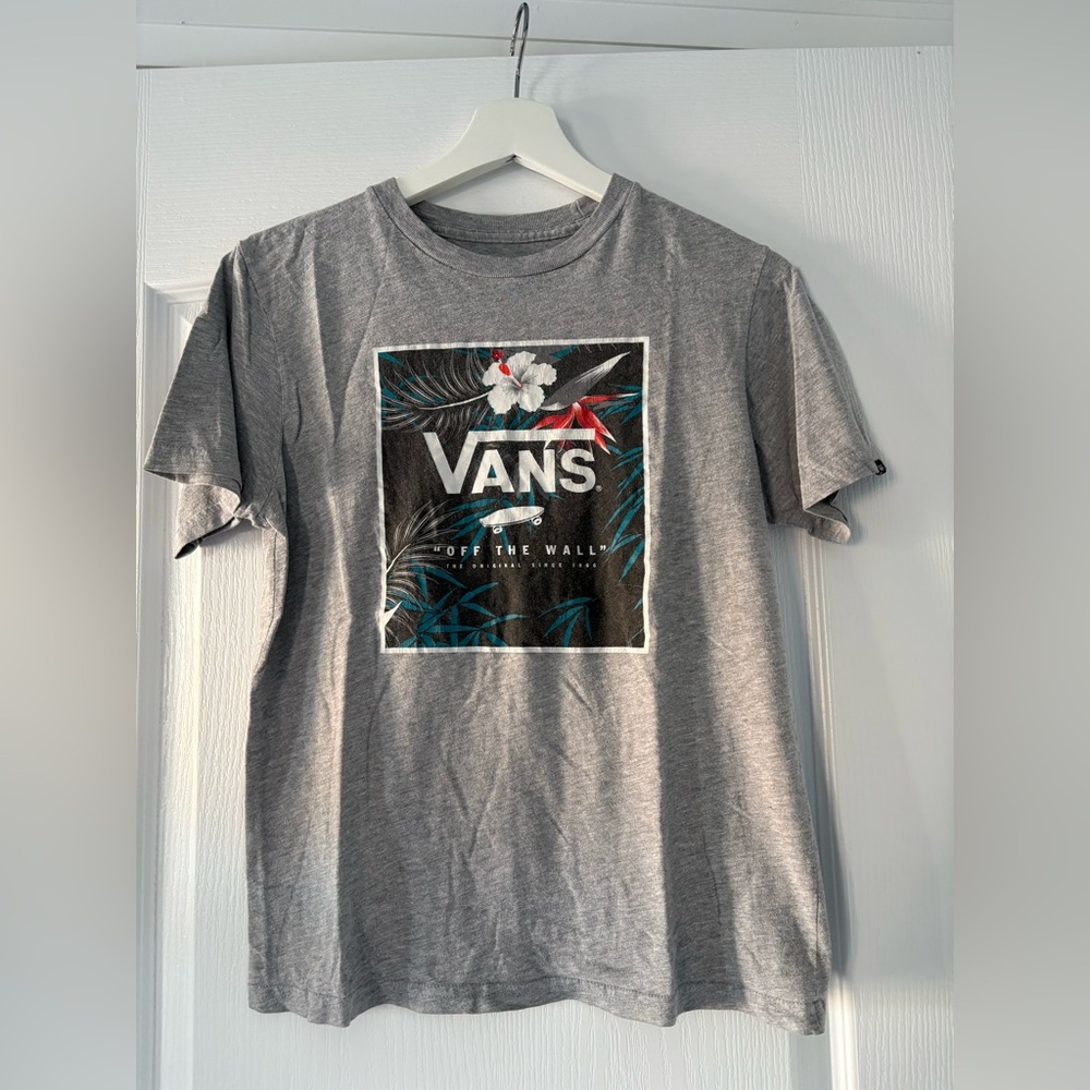 Vans Gray T-Shirt with Floral Graphic